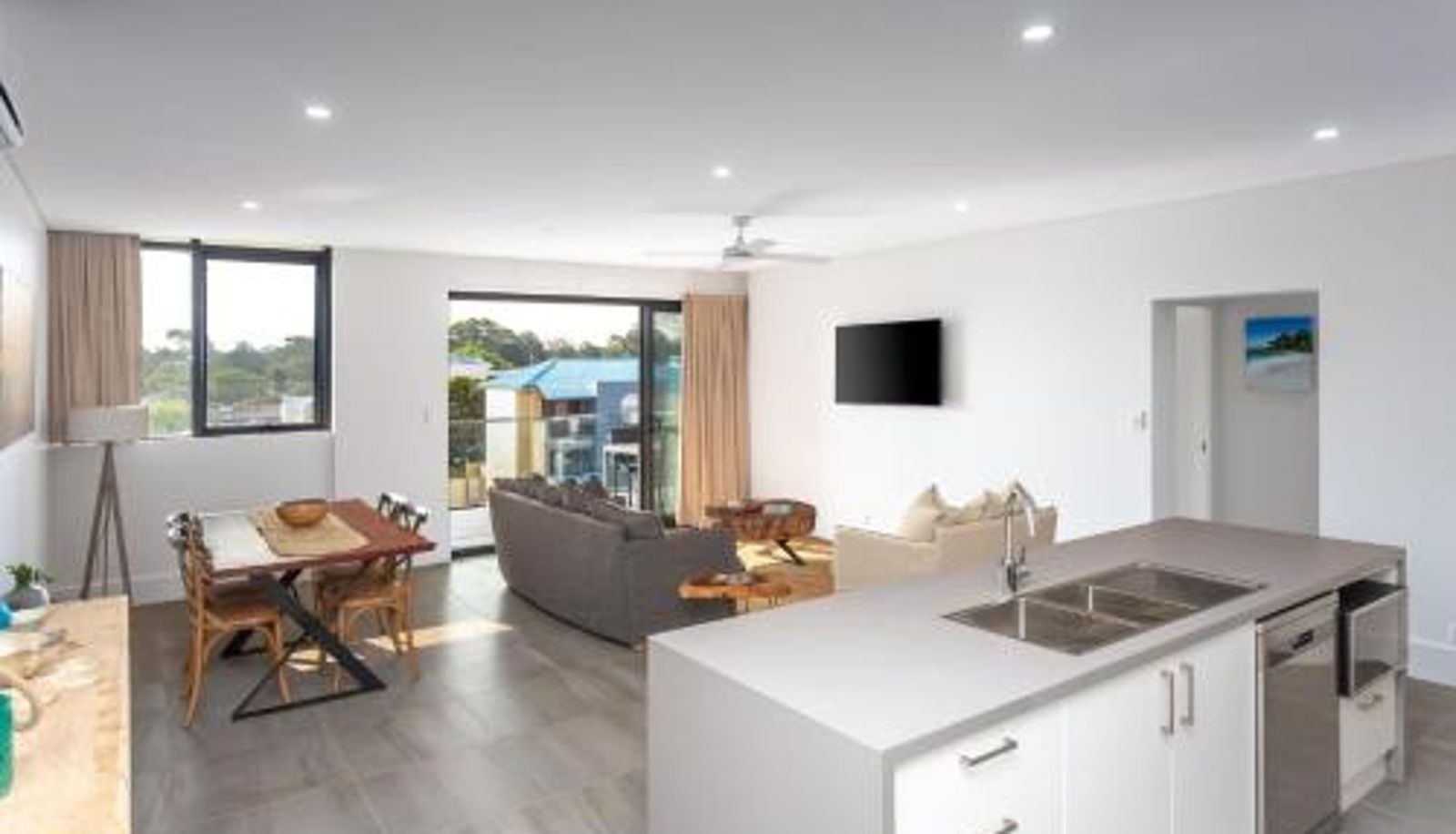 Info - Ishtar Apartment 10 by Book Jervis Bay - Water Views
