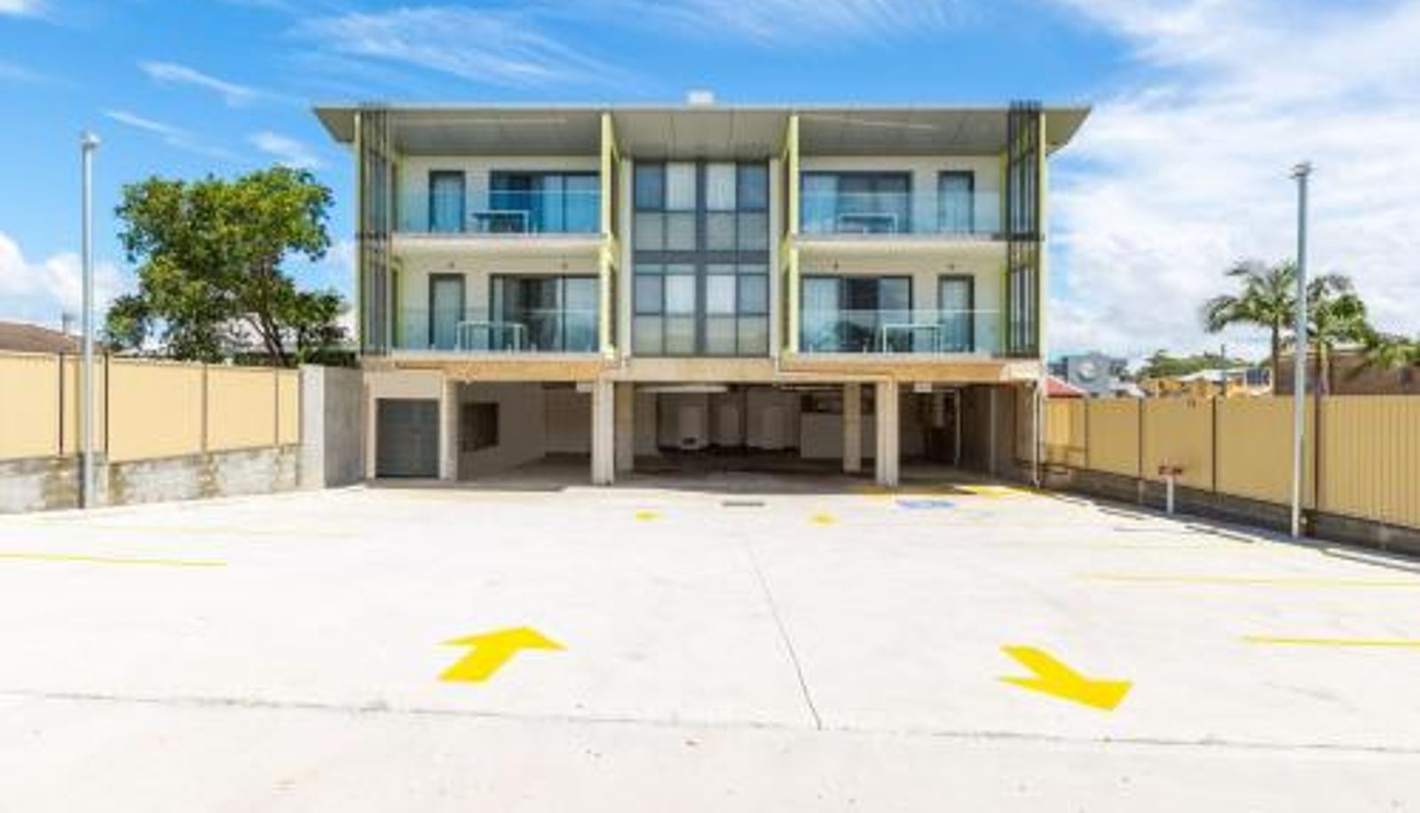 Informacje - Ishtar Apartment 10 by Book Jervis Bay - Water Views
