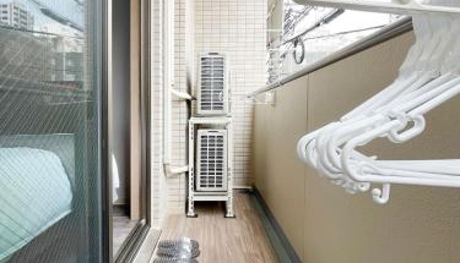 Info - 6PPL Casaen by b hotel - 1BR with balcony near Hondori Shopping Arcade