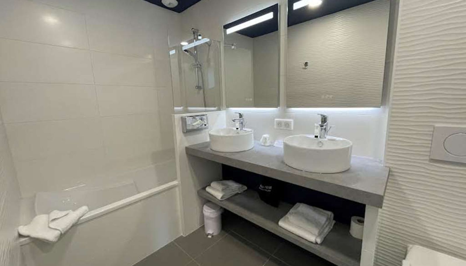 Room - Best Western Hotel Royan Ocean