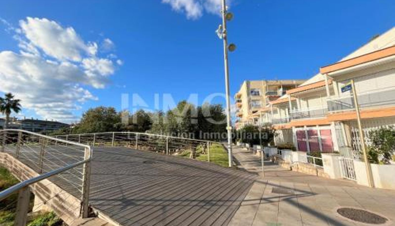 Info - Frente a la playa y con vistas al mar 108A - INMO22