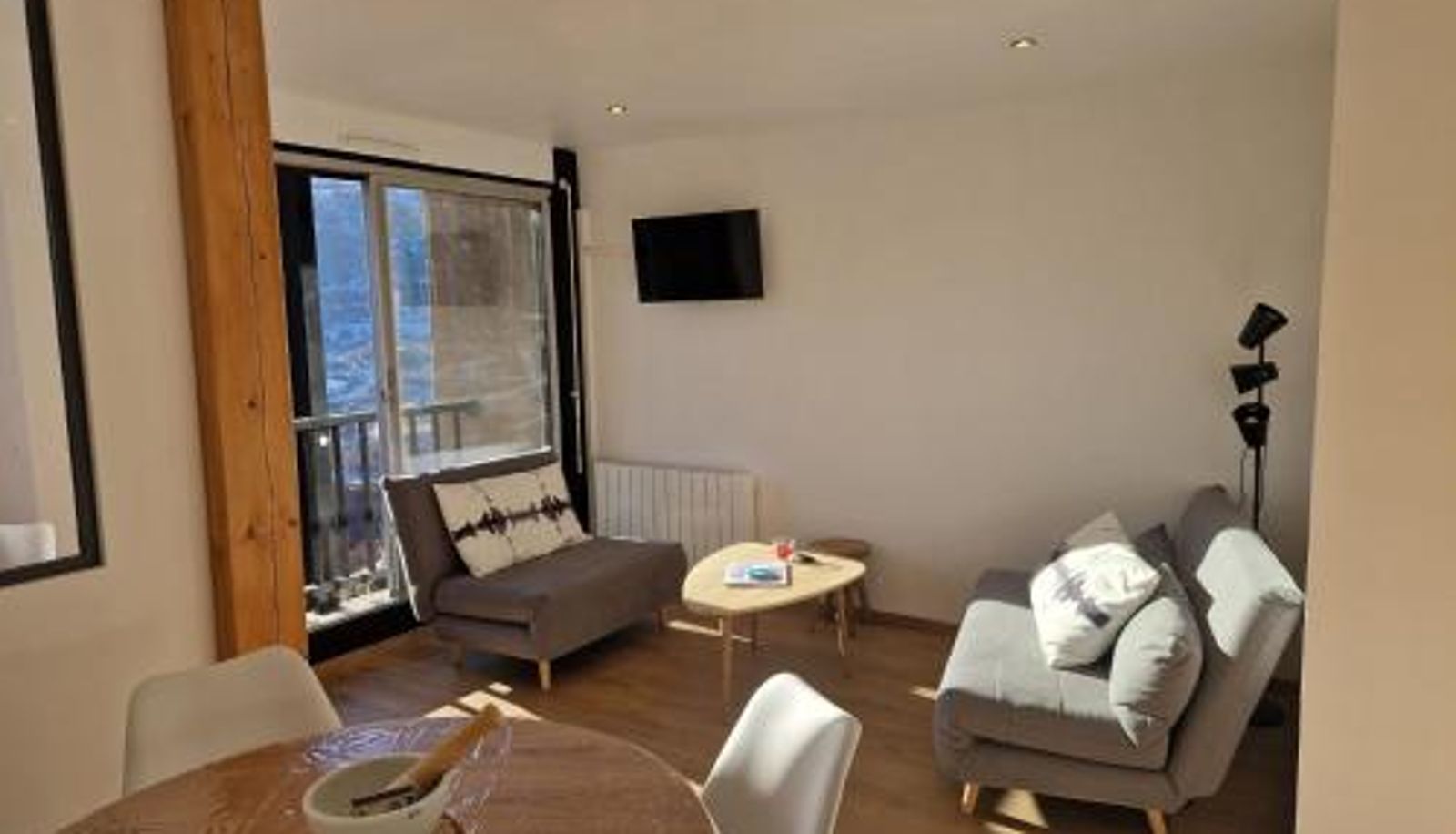 Info - Rare pearl with an incredible view of all Briançon