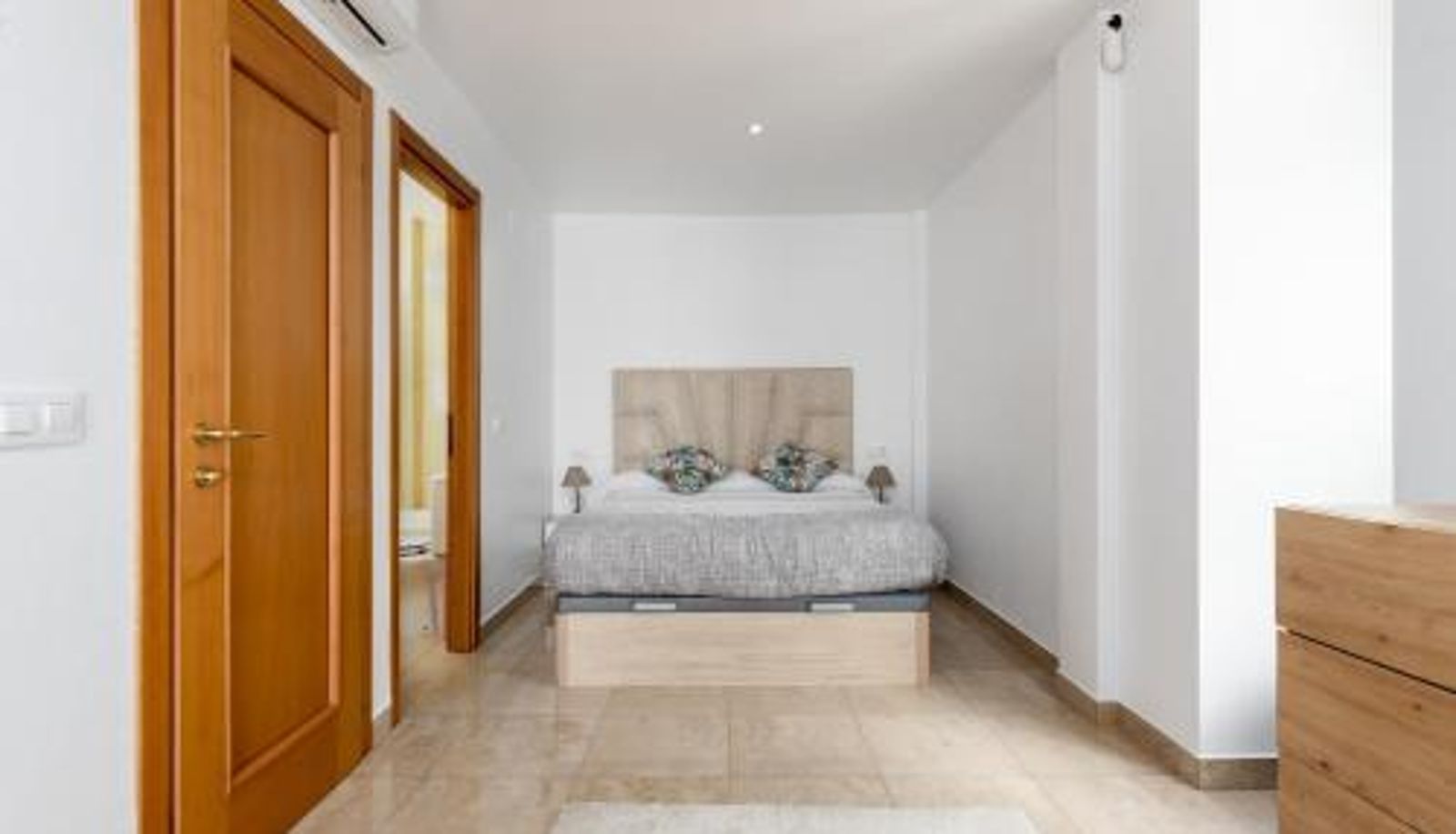 Apartment - Atico Duplex con terraza