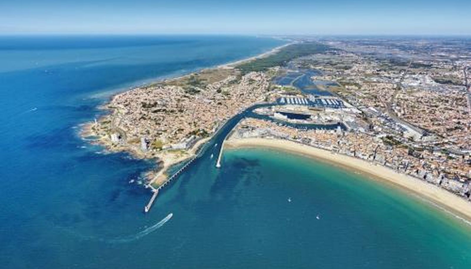 Info - piscine et parking Grand Bleu 2 - Balcon sur l océan