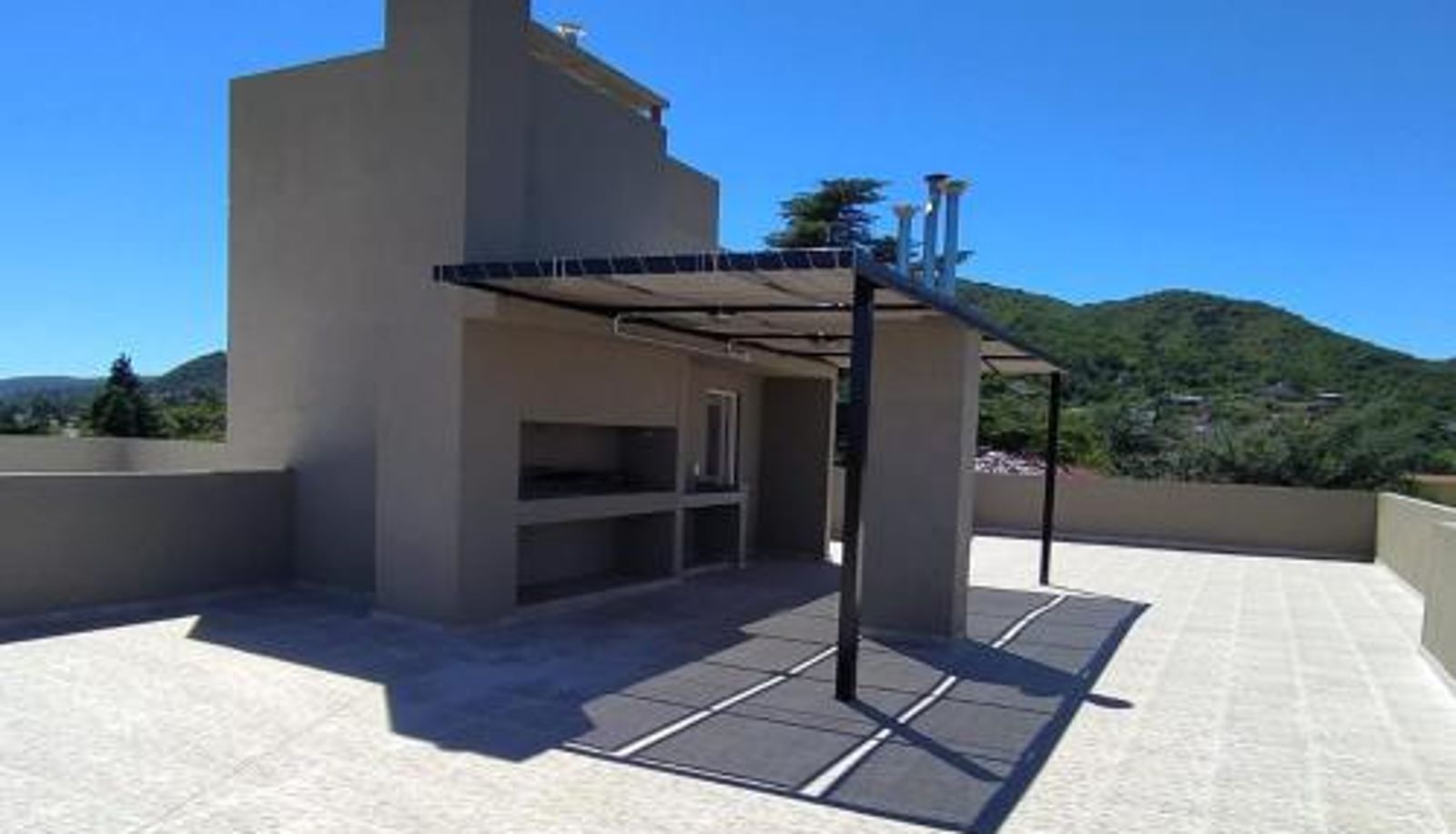Appartement - Carlos Paz - 3 Dormitorios con cochera - Zona céntrica residencial