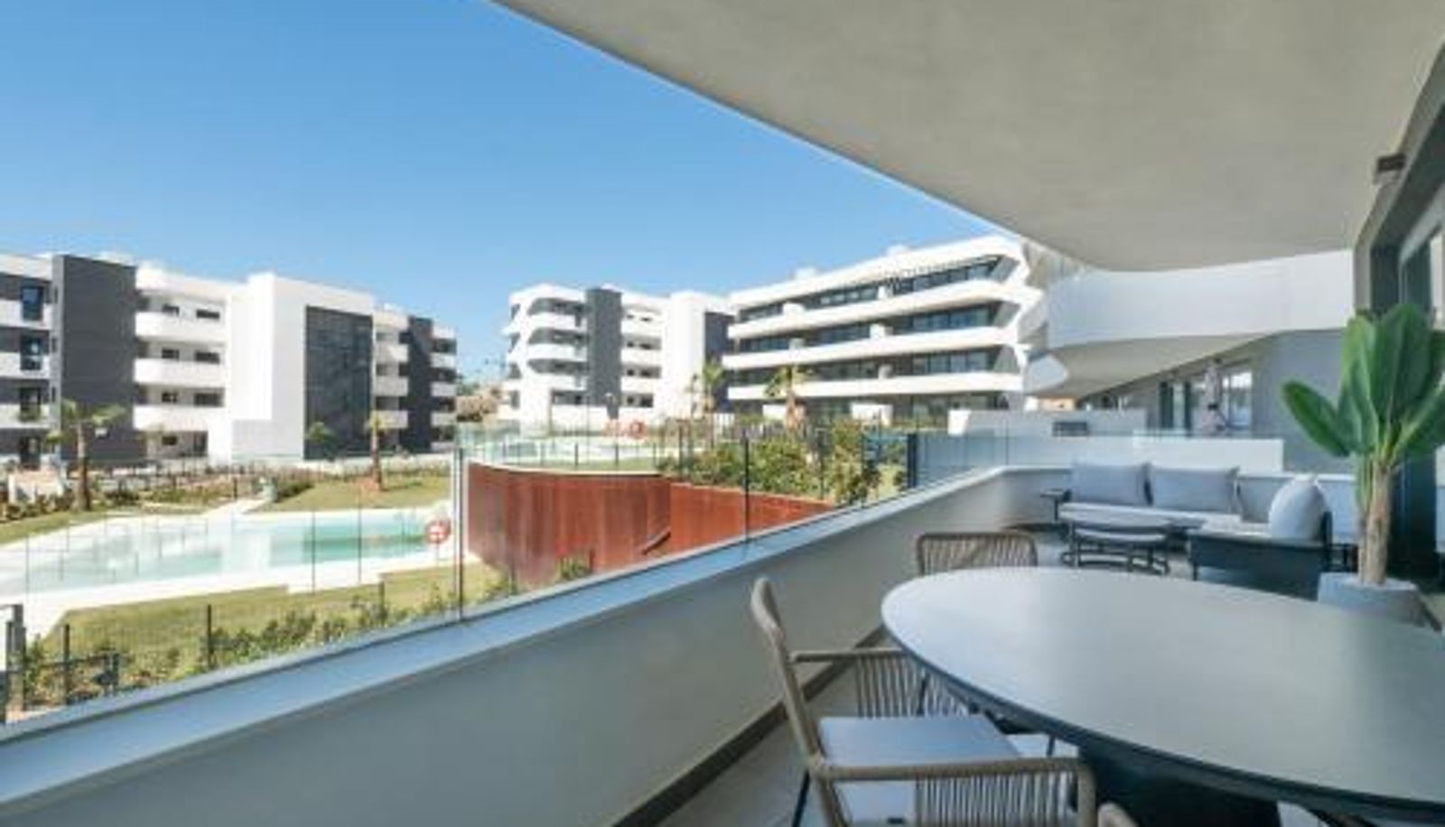 Taras - Higueron West VIII - Casa Berit Brand New Apartmen