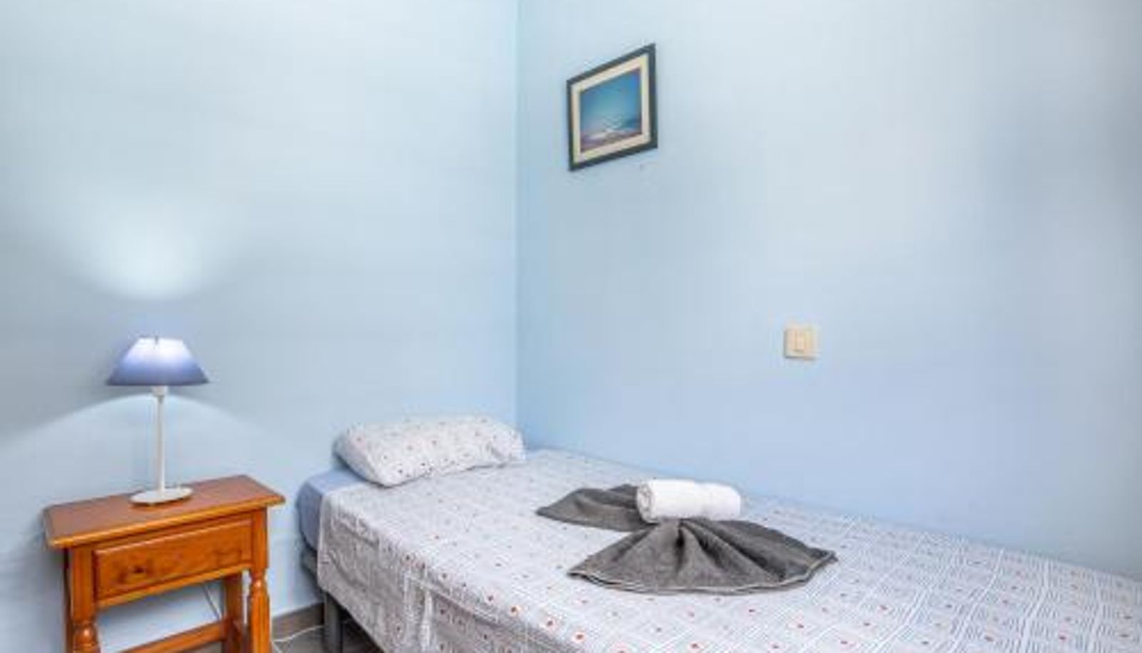 Apartament - parking and wifi Near the beach with huge terrace