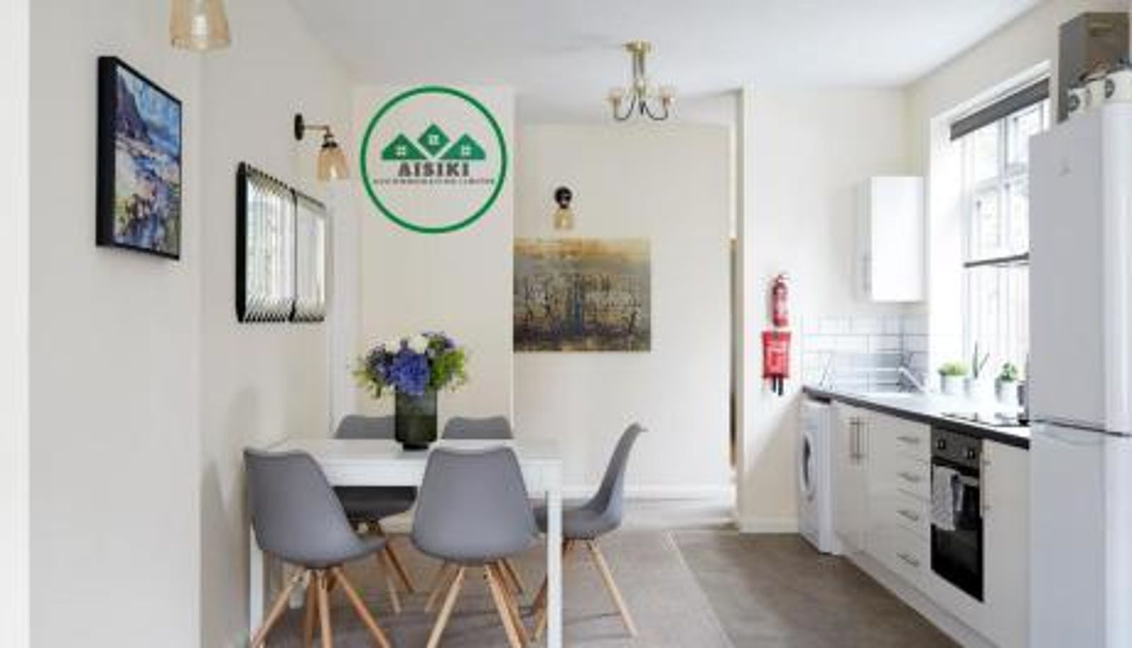 Apartment - 2-Bedroom & 2-Bathroom with King or Twin Beds with Free WiFi and Parking Space Aisiki Living at Alexandra Road