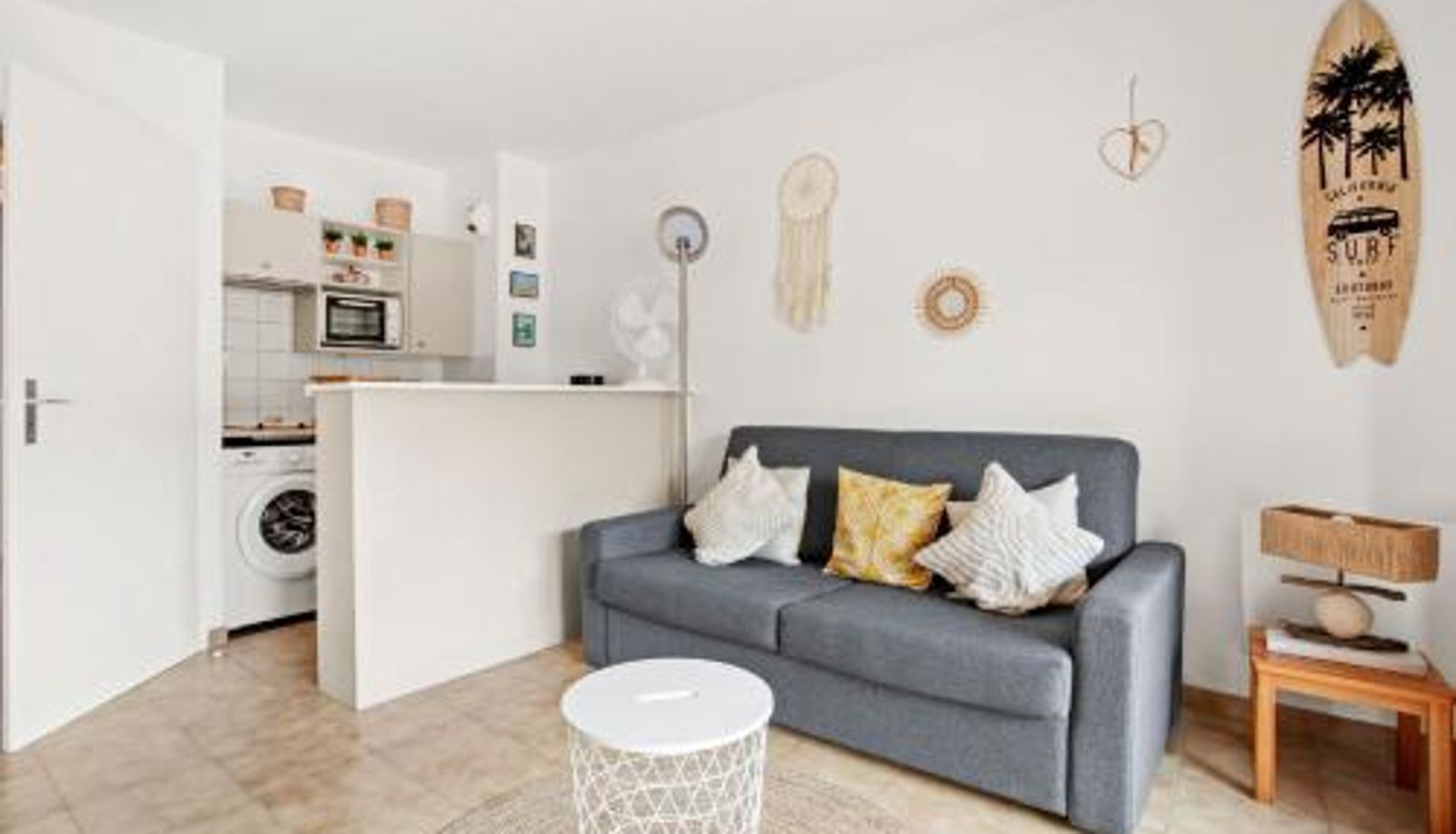 Appartement - Studio le Castello 150m de la plage