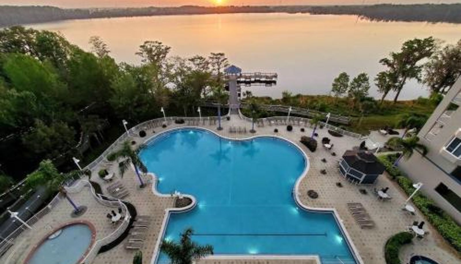 Camera standard - 2 Bedroom Disney Condo with Spectacular Views