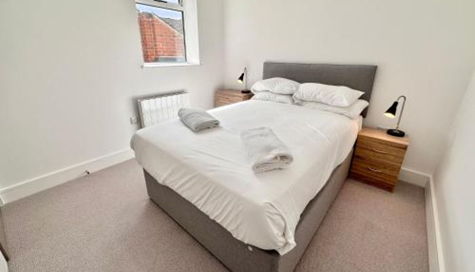 Apartamento - Fountain Apartment No 4 with Free Parking