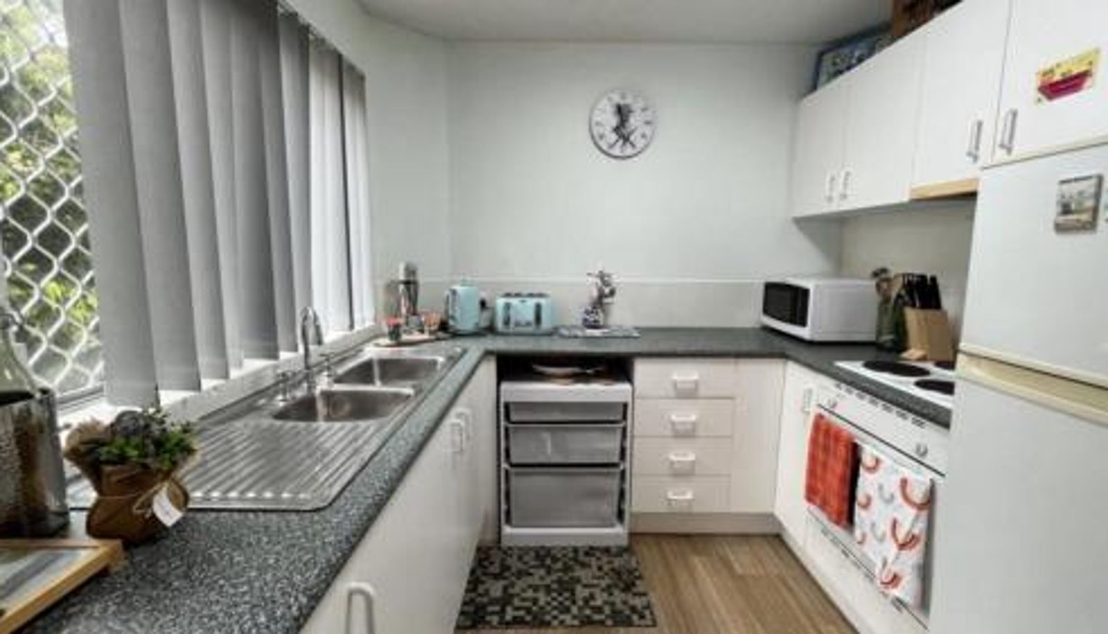 Informacje - Chequers Caloundra Unit 2