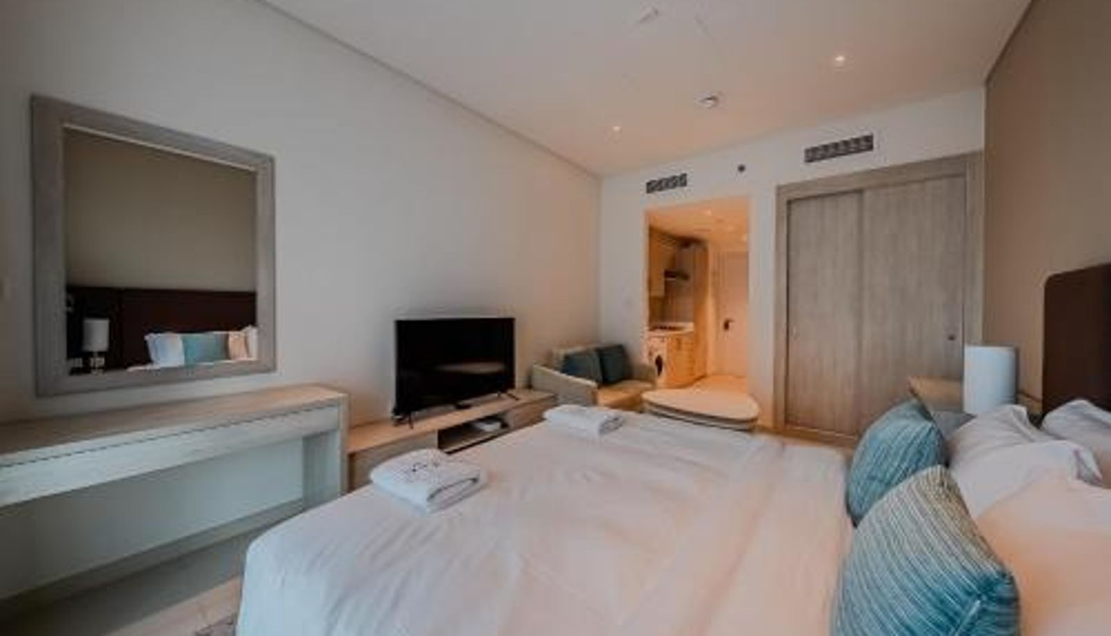 Apartment - Studio Apartment in Palm Jumeirah I Seven Palm