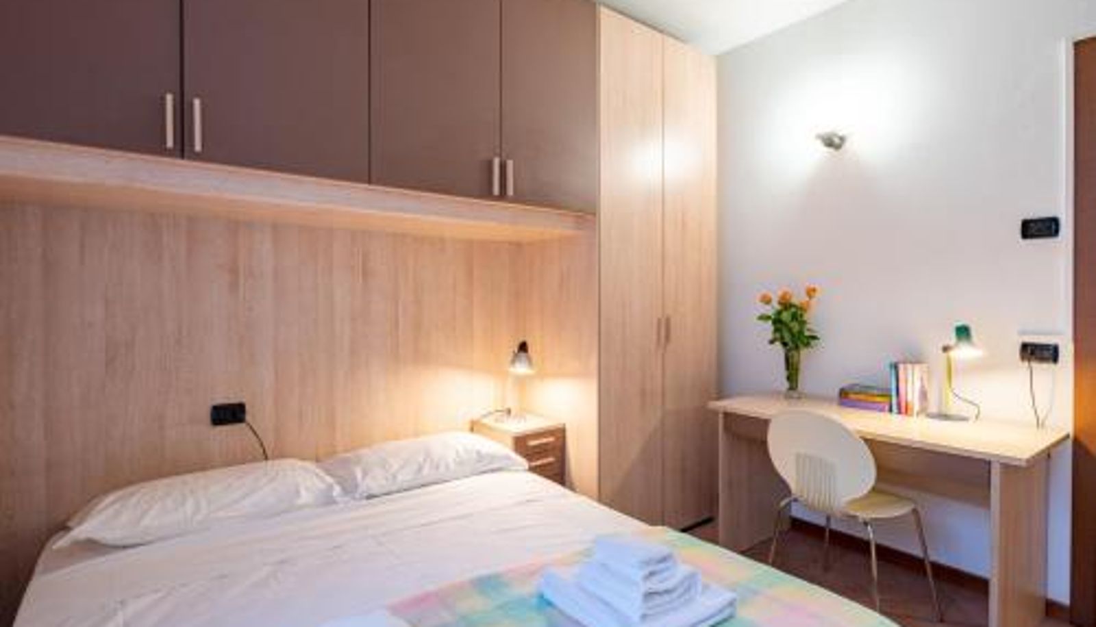 Pokój - GuestHost - Parma Historic Center Apartment 7min from Duomo