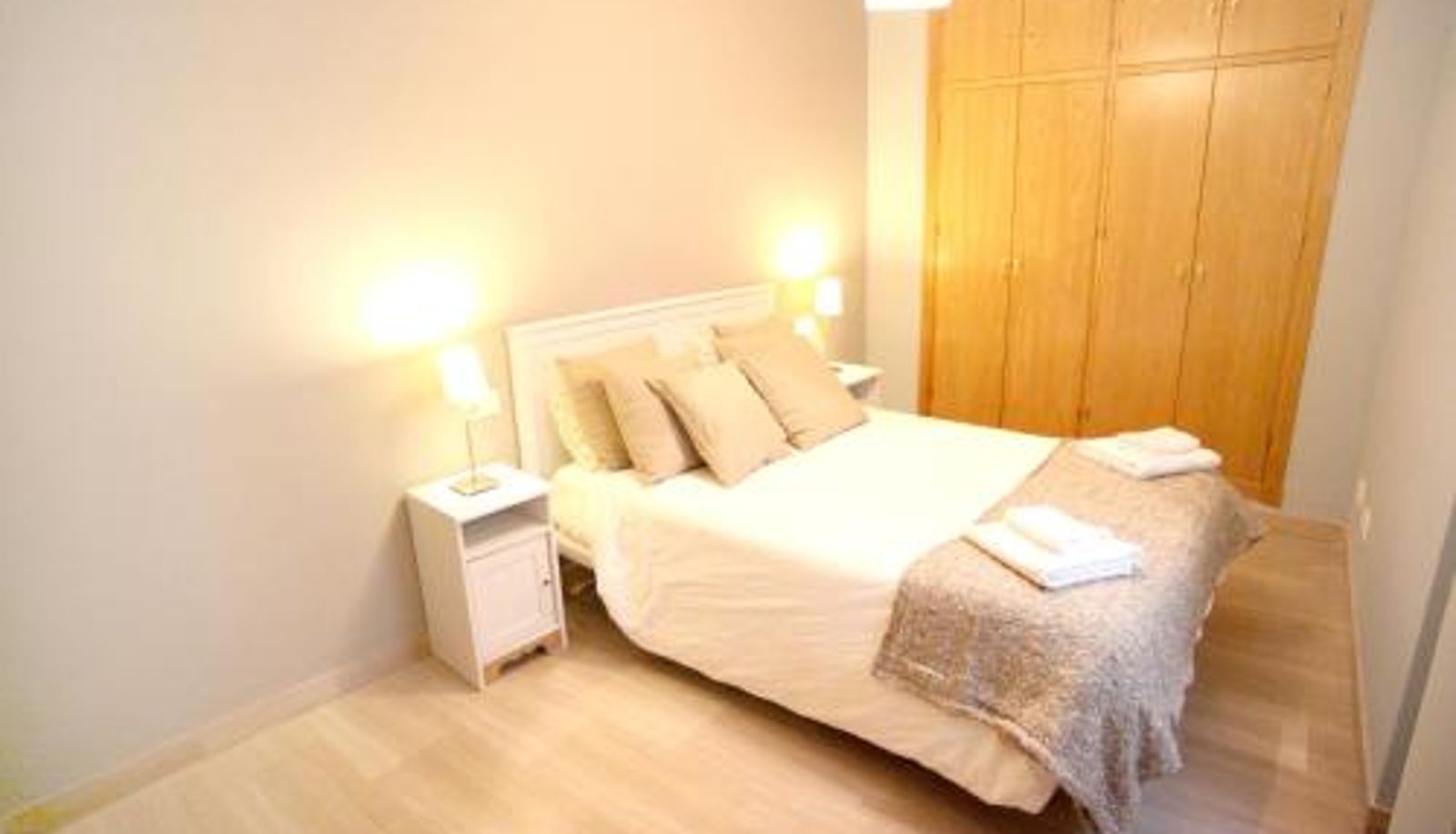 Habitación - Sleepin Sevilla Arenal