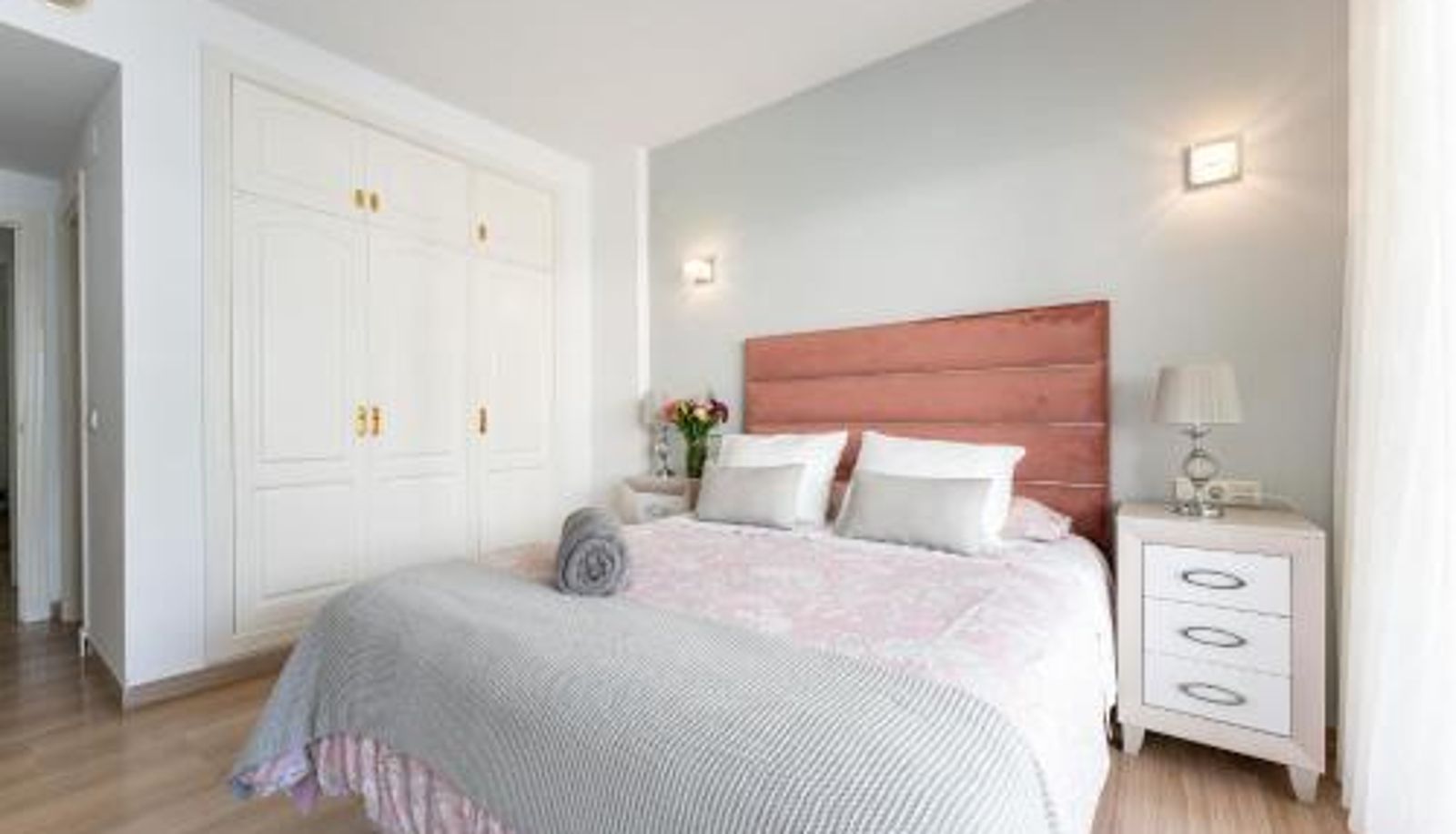 Apartament - Luxury Marine Apartment Wifi