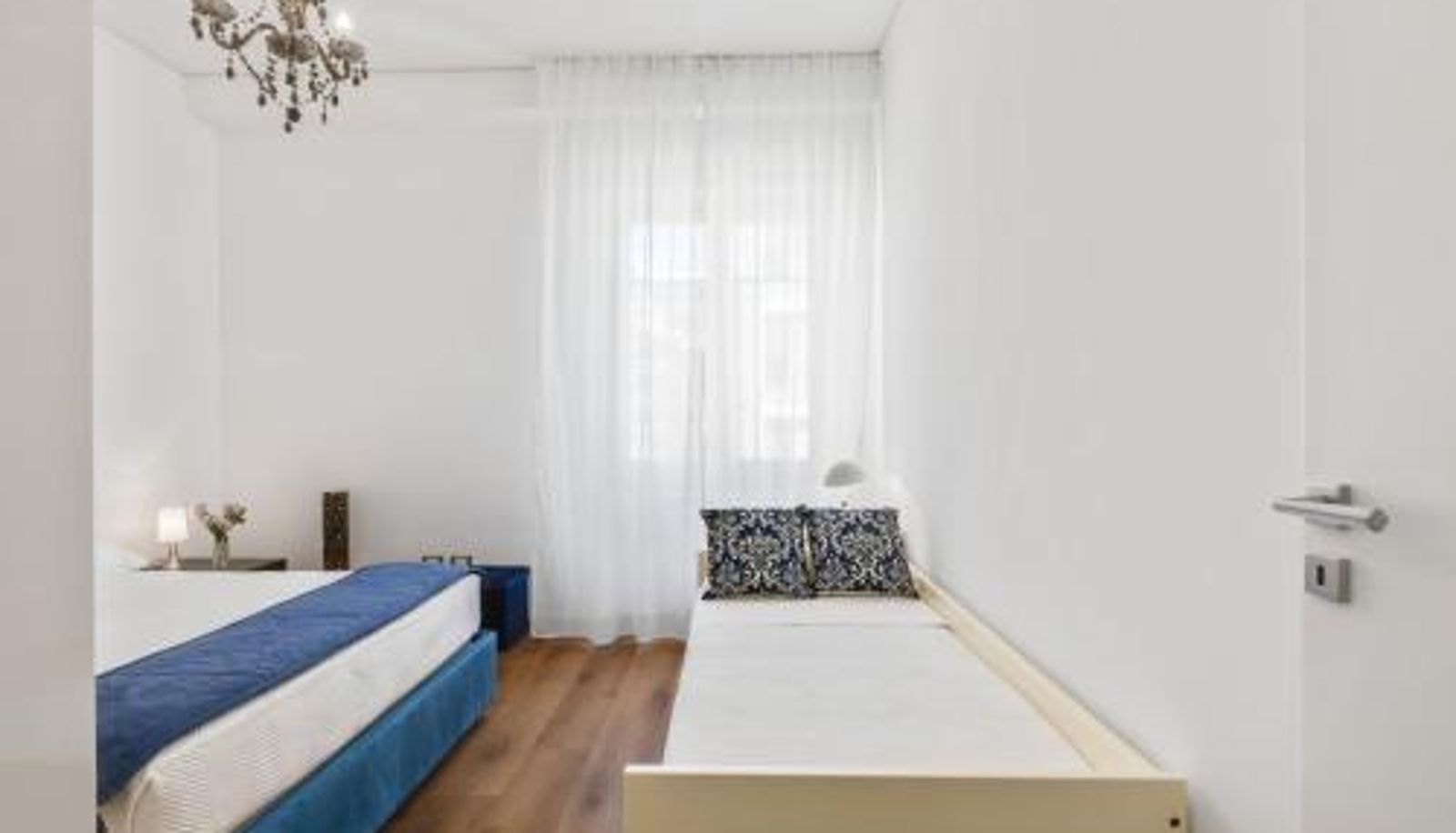 Apartment - GuestHost - Residenza dei Poeti - Roomy and Modern Flat