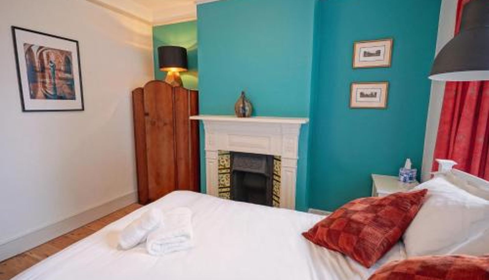 Pokój - Cosy 1-Bed Escape with Free Parking - At Hem