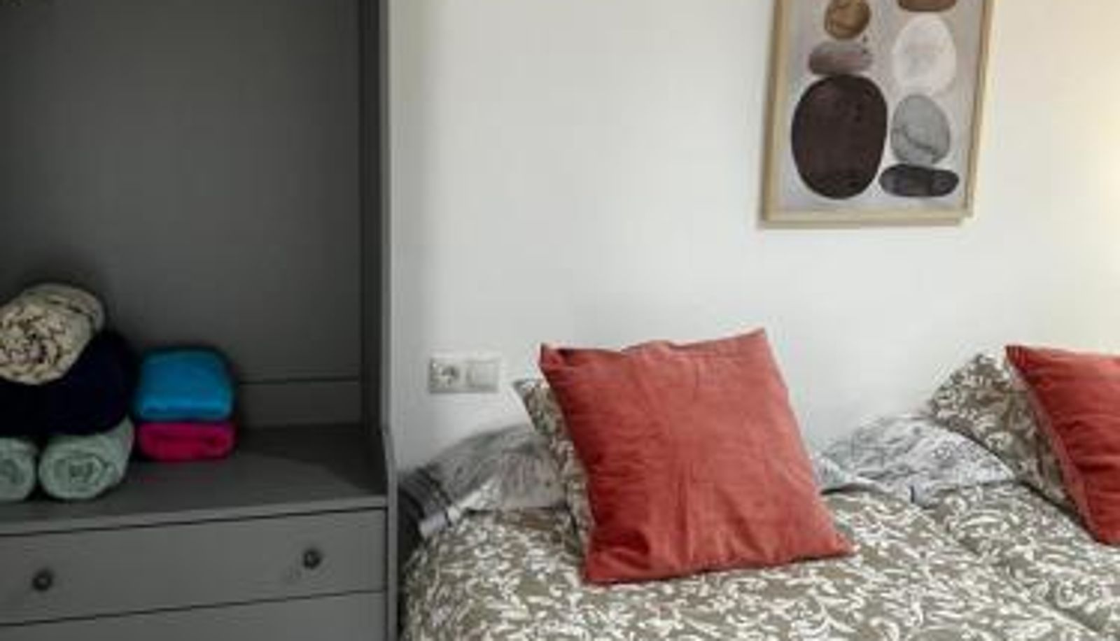 Camera standard - centro grupos malaga parking gratis 3