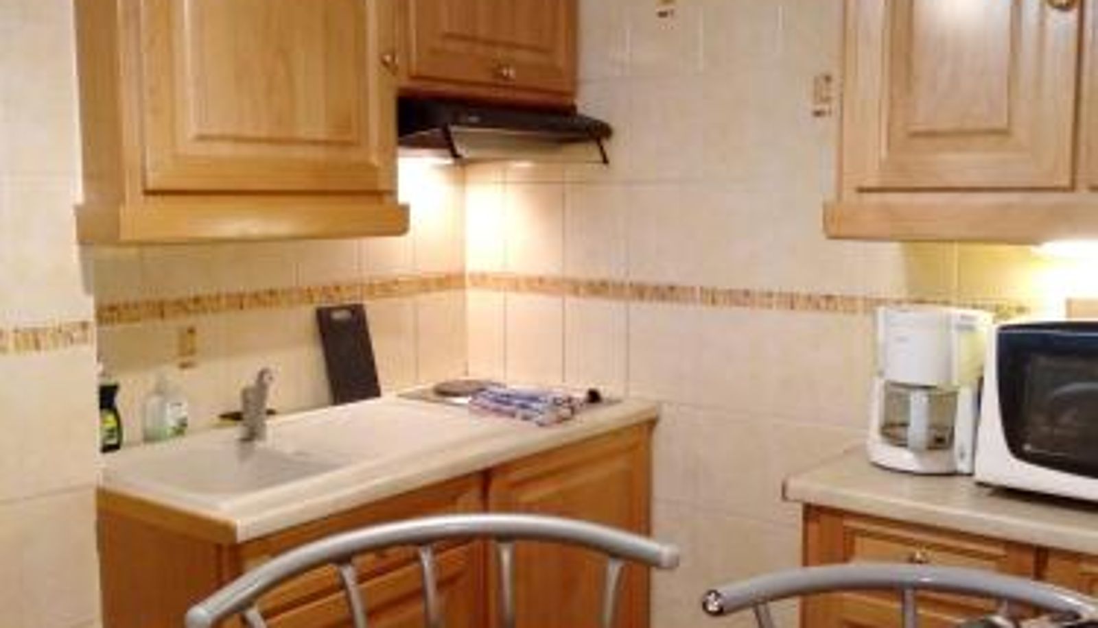 Kitchen - Appartement charmant à Alfortville - 30m² - Terrasse et jardin