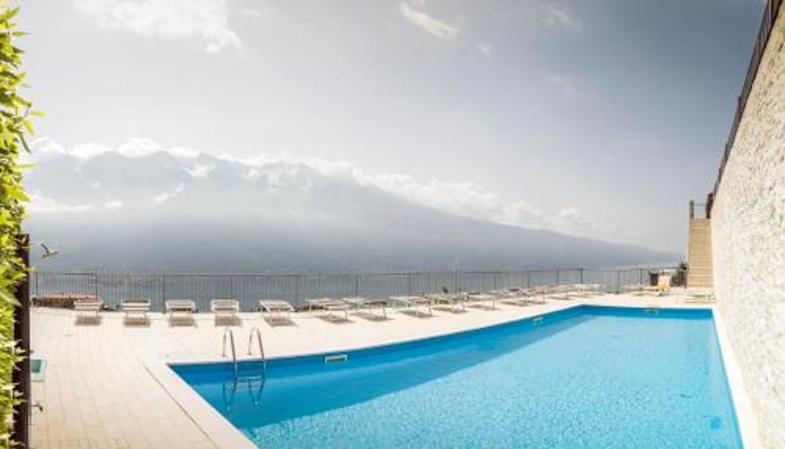 Appartamento - La Quiete 58 Maisonette Lake view by Gardadomusmea