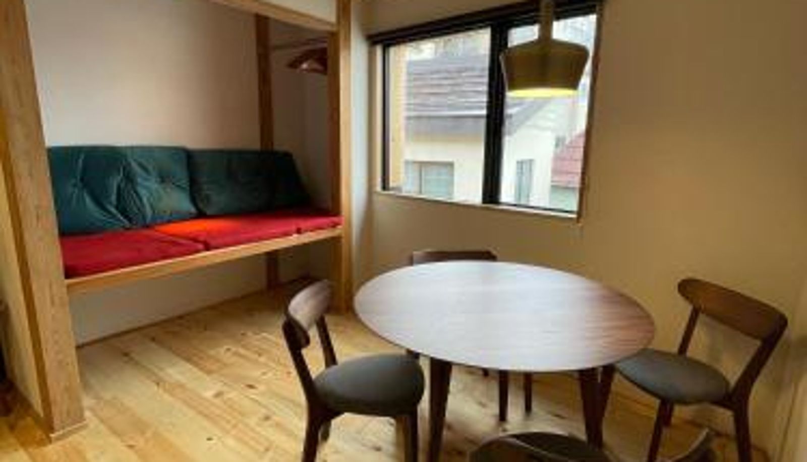 Info - Yubaba House Downtown Apartments