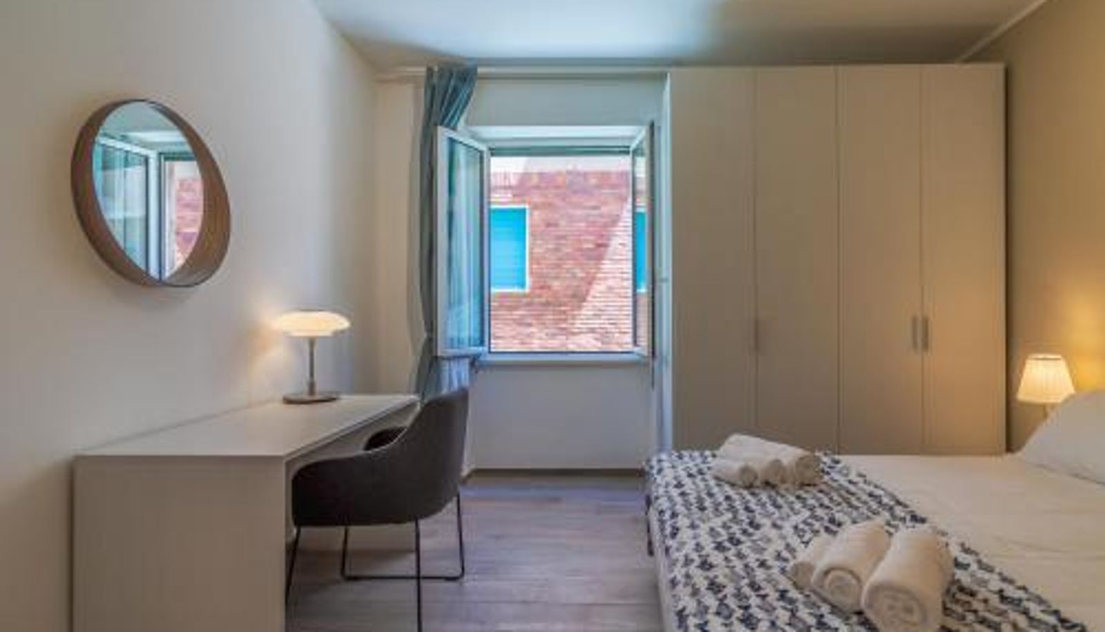 Apartment - mare e comodità CASA VERA Tra storia