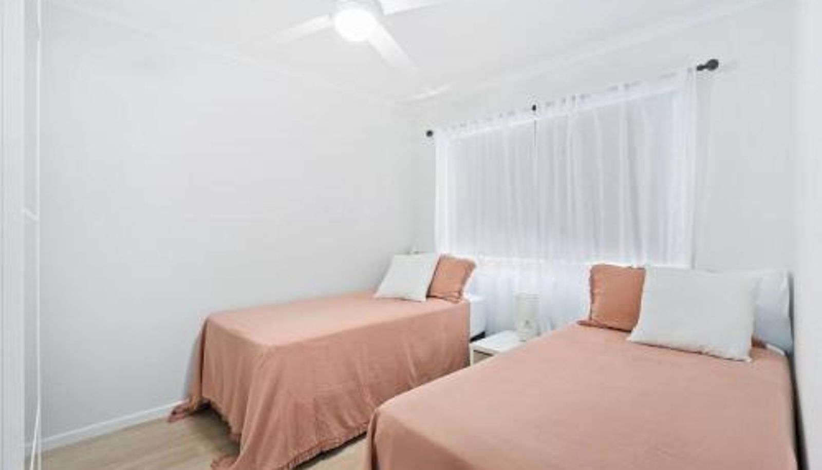 Info - Alfred Street - Hosted by Burleigh Letting
