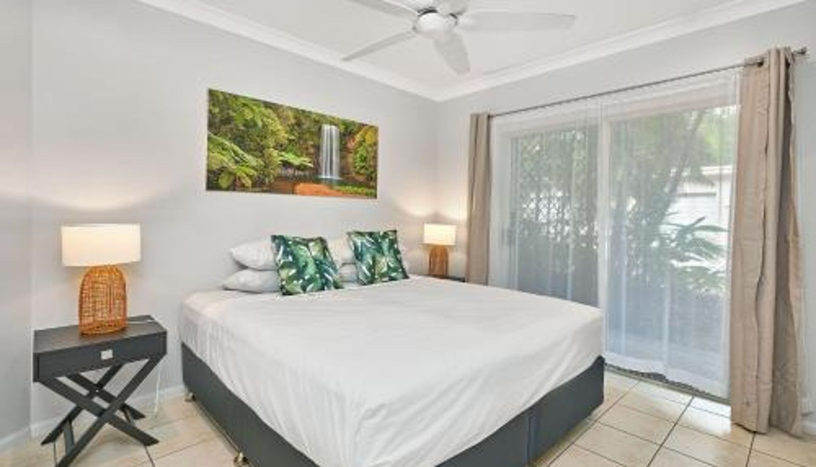 Apartment - Coral Views at Clifton Beach
