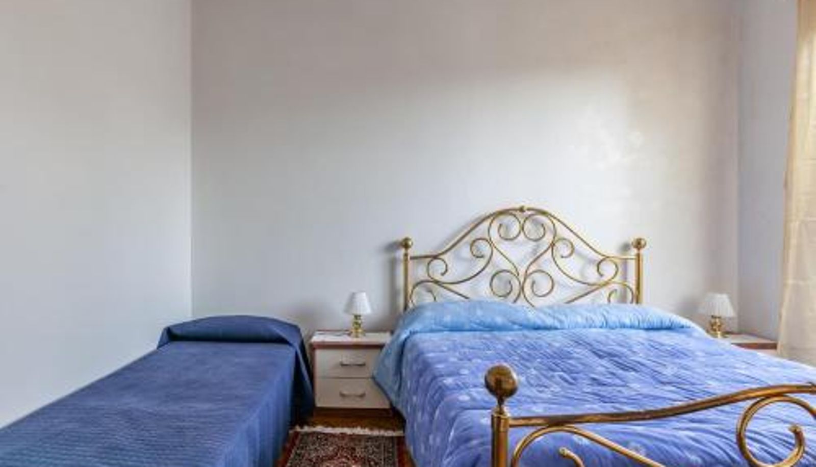 Apartment - GuestHost - Viareggio Roomy House with Private Courtyard!