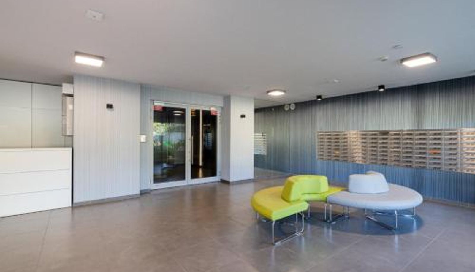 Apartment - Modern Apartment with Balcony by Noclegi Renters