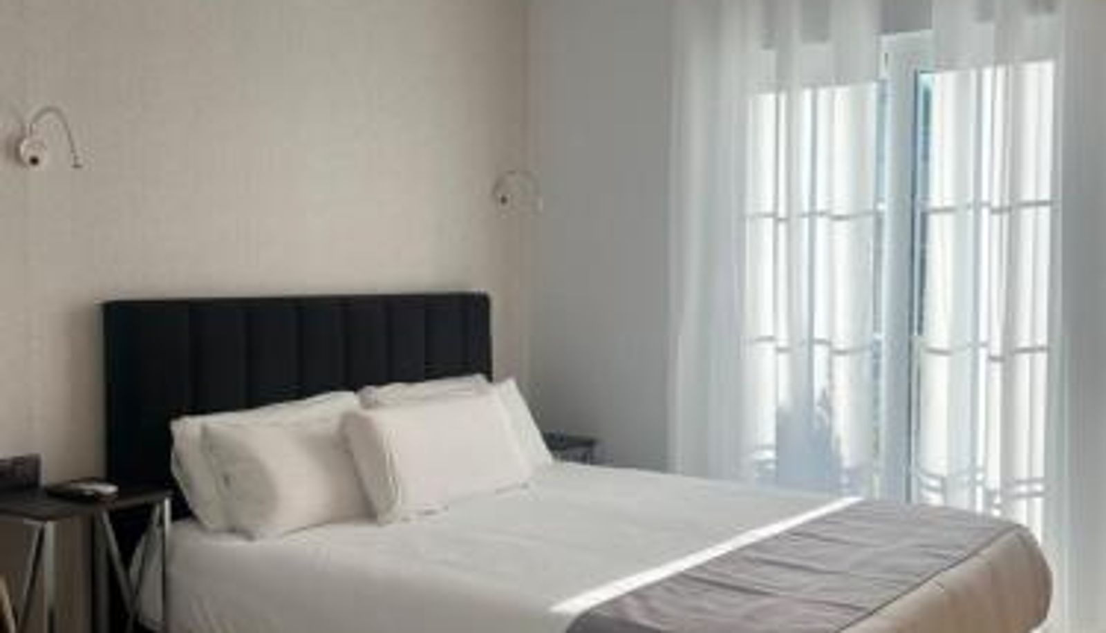 Apartment - Abril Plaza de España Boutique