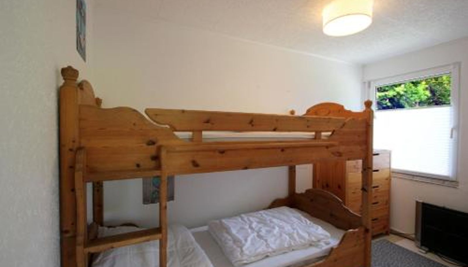 Apartment - Ferienbungalow Serams by Rujana