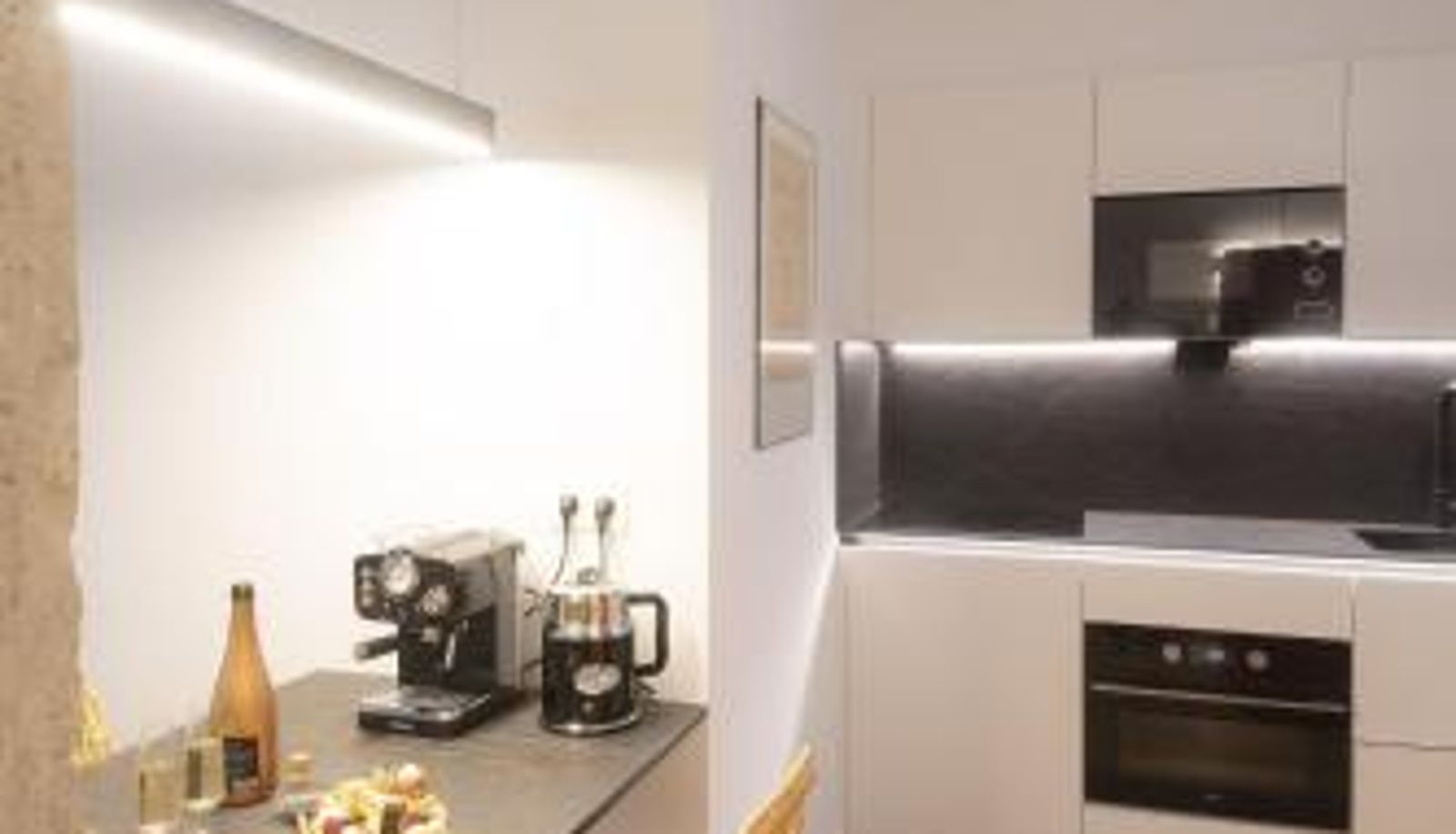 Apartment - Shiny by OLdtown Apartments