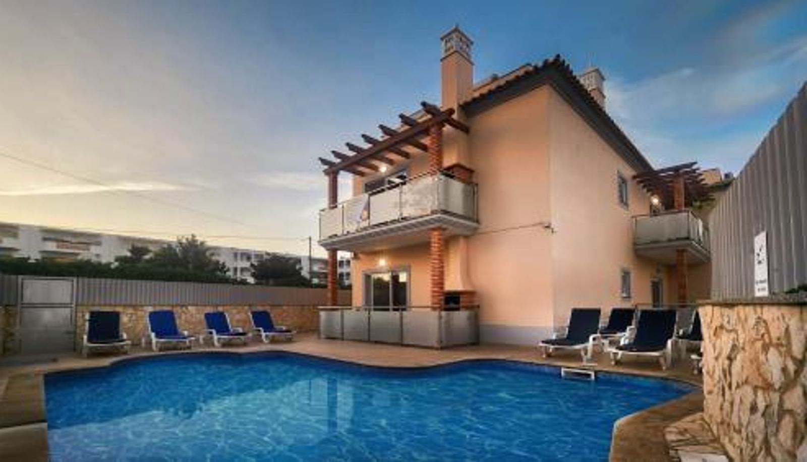 Pool - Oura Oasis E by Check-in Portugal