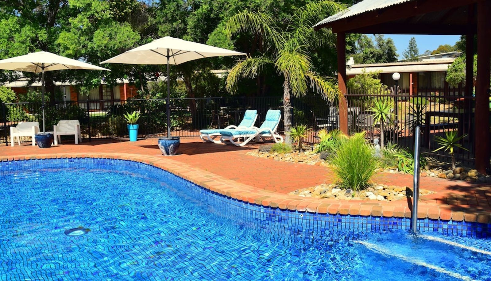 Pool - River Country Inn