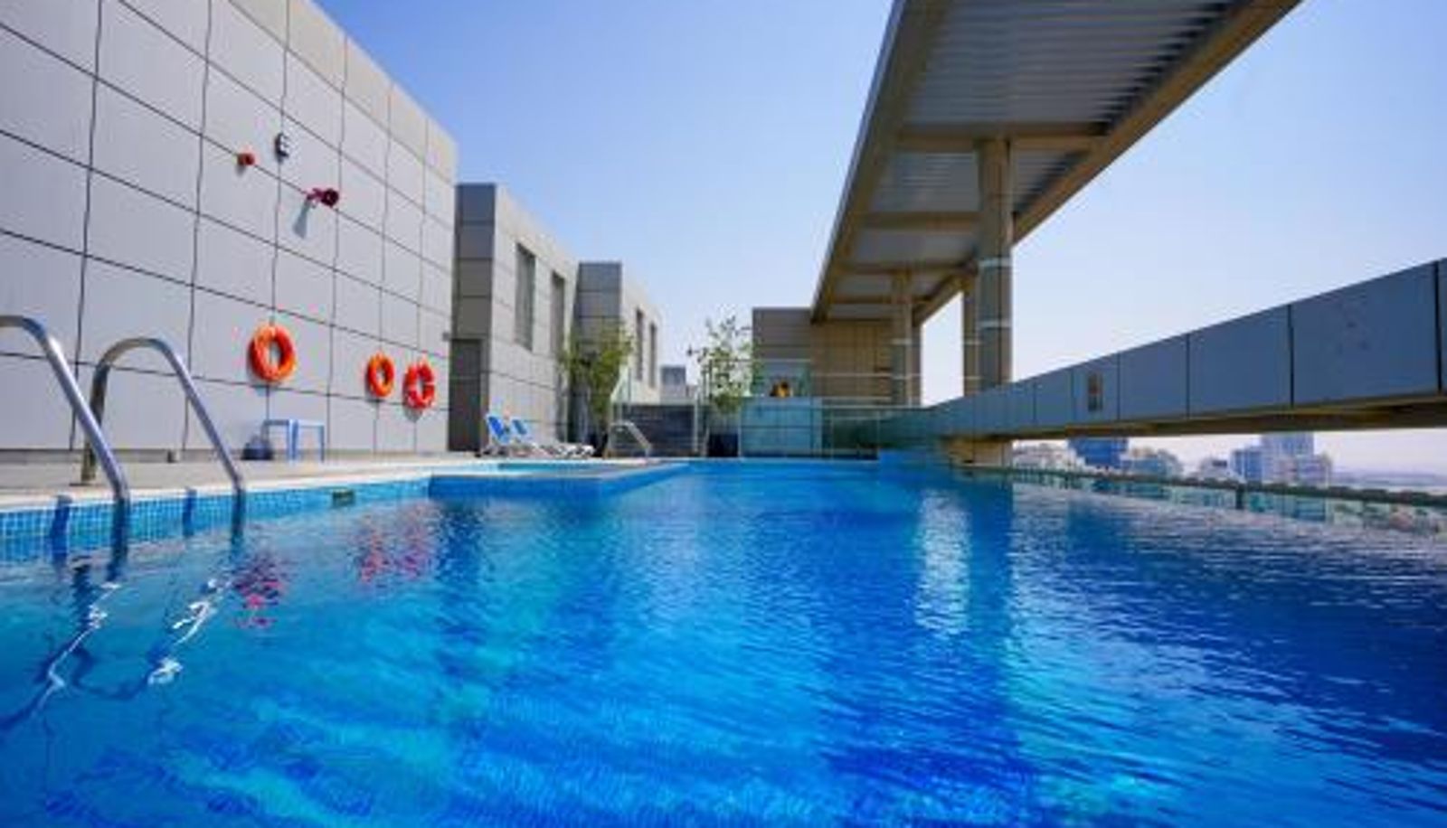Apartment - Spacious 1BR apartment in Sport City Alasharafia Saray