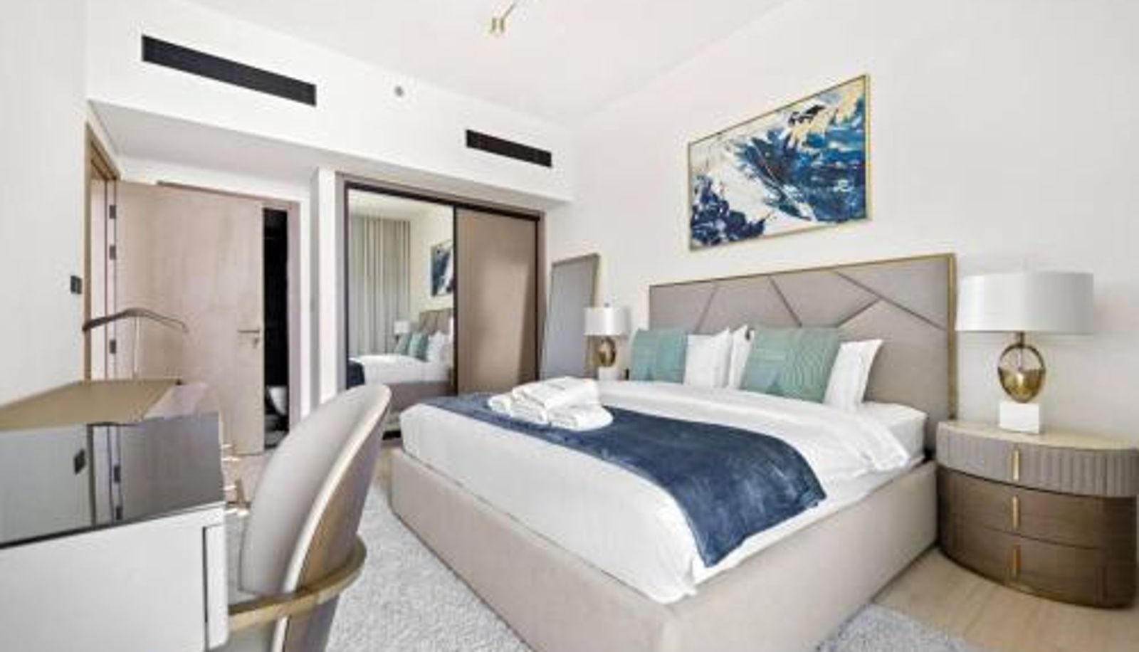 Standard room - Modern 2 Br Apartment In Family Community