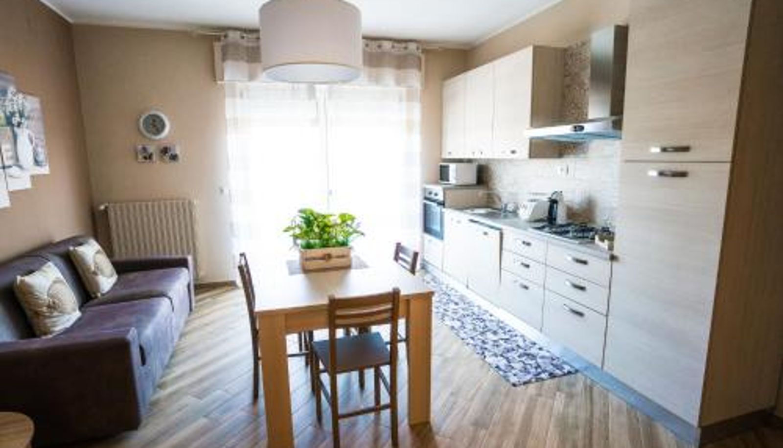 Standardzimmer - Sisters in Law Guesthouse