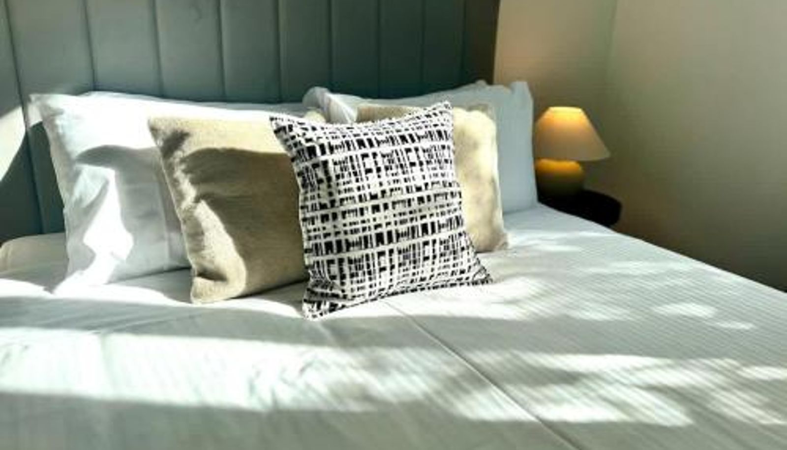 Standardzimmer - 2BR Apt in Docklands WiFi City walk Water nearby