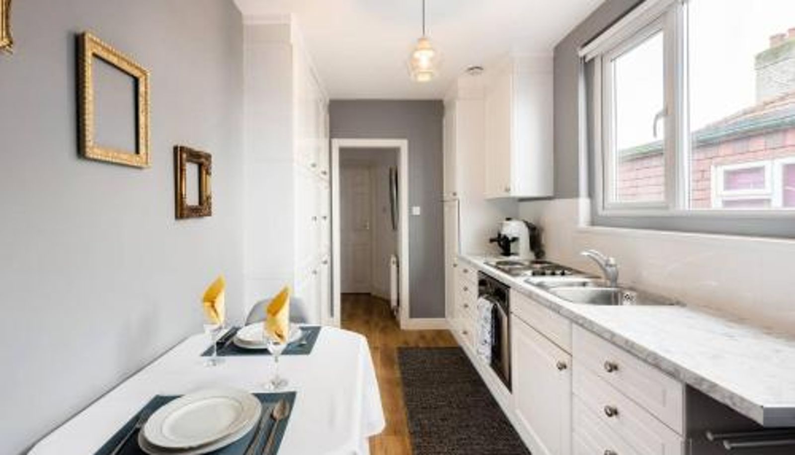 Apartment - The Bluebird - One Bedroom Apartment in Watford
