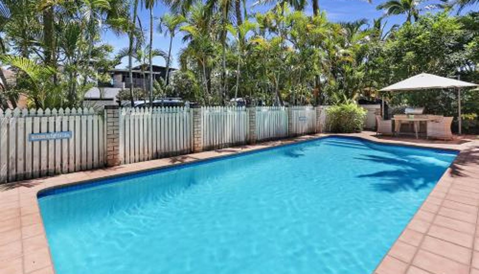 Pool - Low Tide on Noosa Sound - Pet Friendly