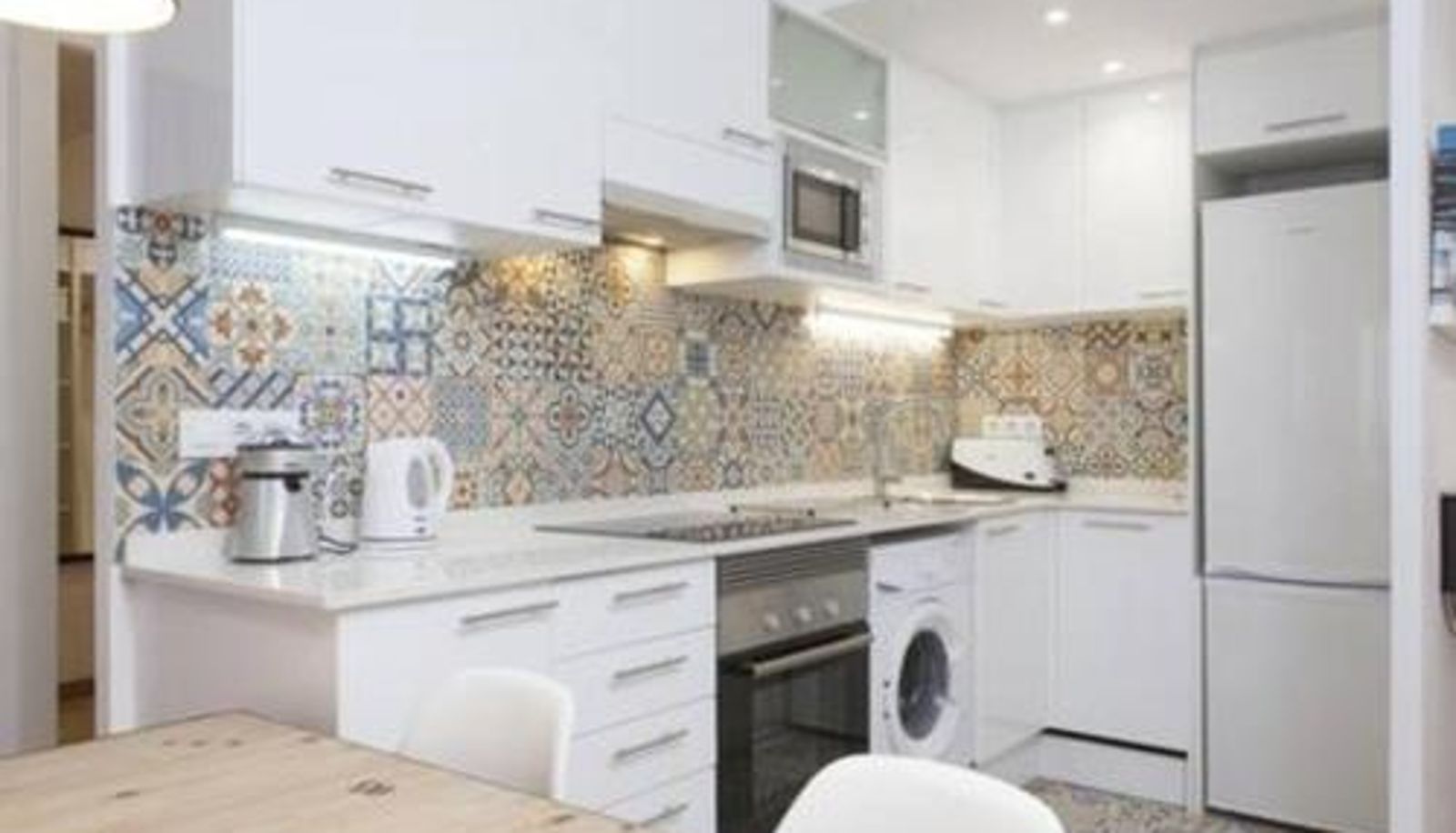 Apartment - Designer Apt near FIRA Balcony 5PPWIFISMART TV by MyRentalHost