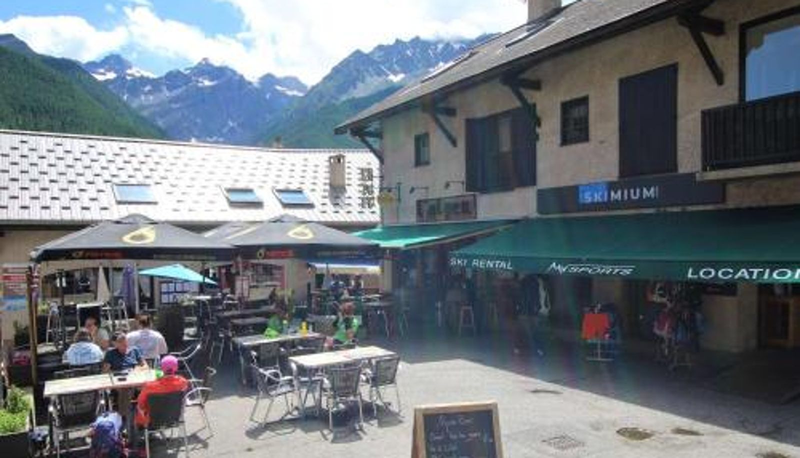 Standardzimmer - proche pistes et commerces - FR-1-330F-50  centre Serre Chevalier  5 couchages Appartement cosy avec balcon