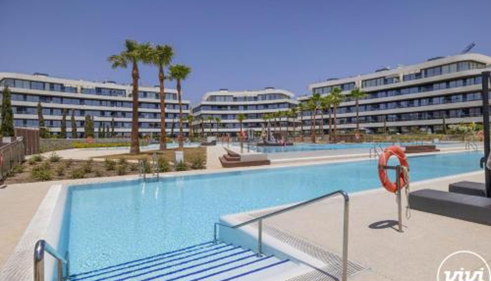Appartamento - Gym & Sea View  Spa  Sauna ViVi Homes - Aura Pool