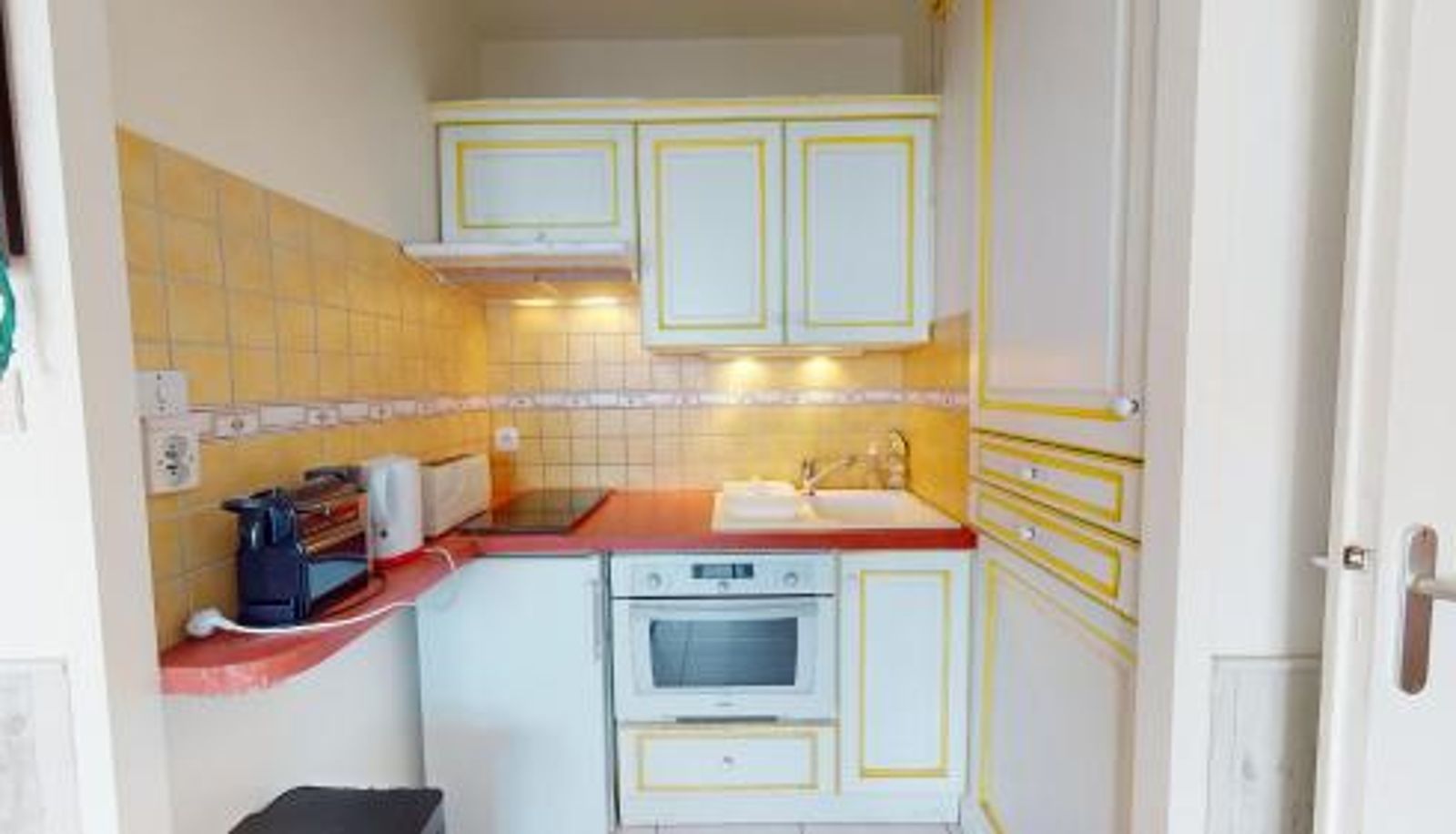 Cuisine - Bulle O 50 m de la plage