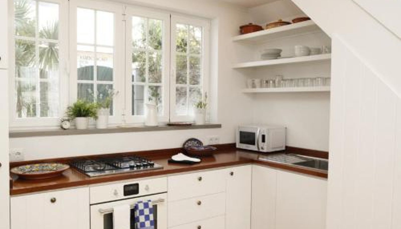Apartament - Cushy Apartment with garden in Estoril
