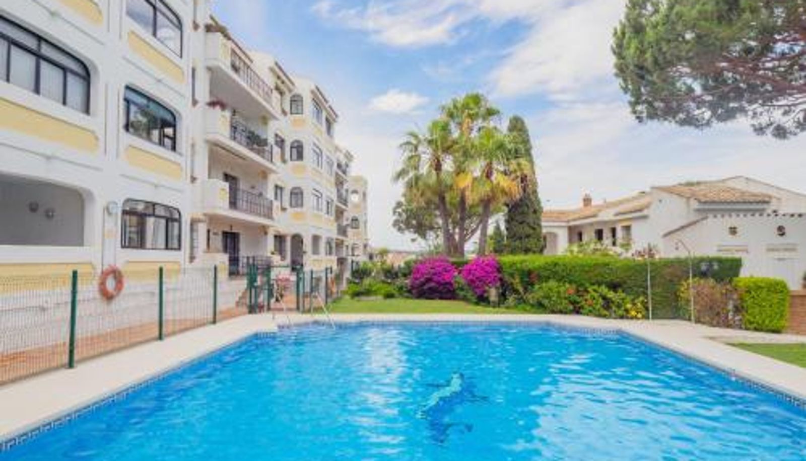 Piscina - Cubo's Apartamento Las Acacias Beach