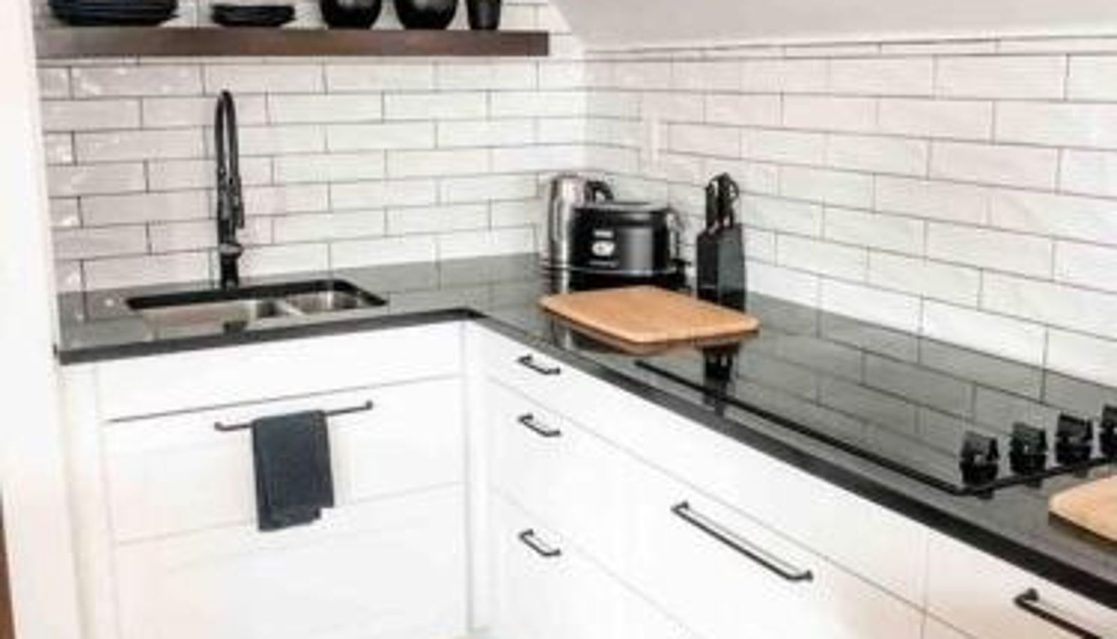 Suite - Etherington Suites