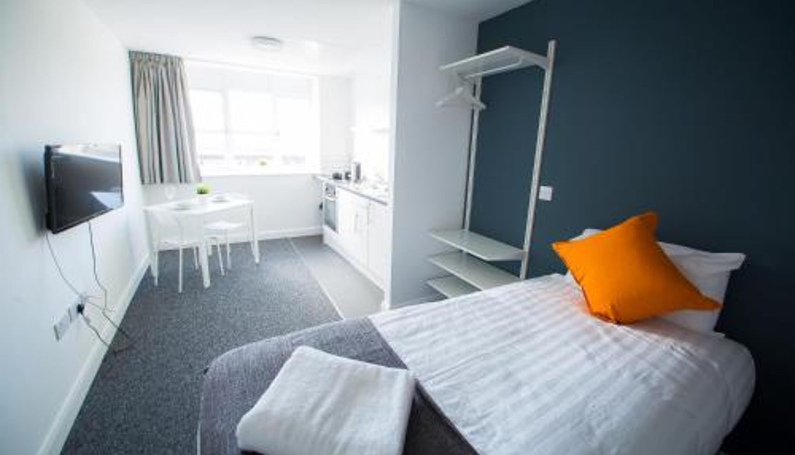Apartment - Fox Street Studios by L3 Apartments
